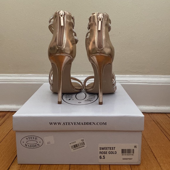 SWEETEST- Steve Madden Rose Gold Heels - Picture 3 of 3